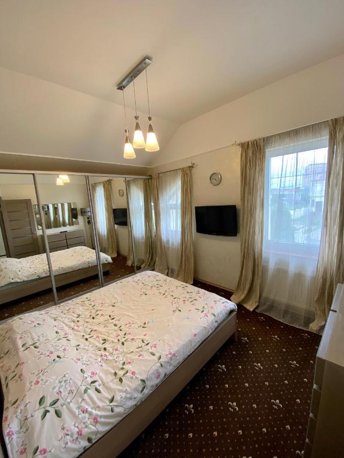 Gali Apart Appartement Odessa Buitenkant foto